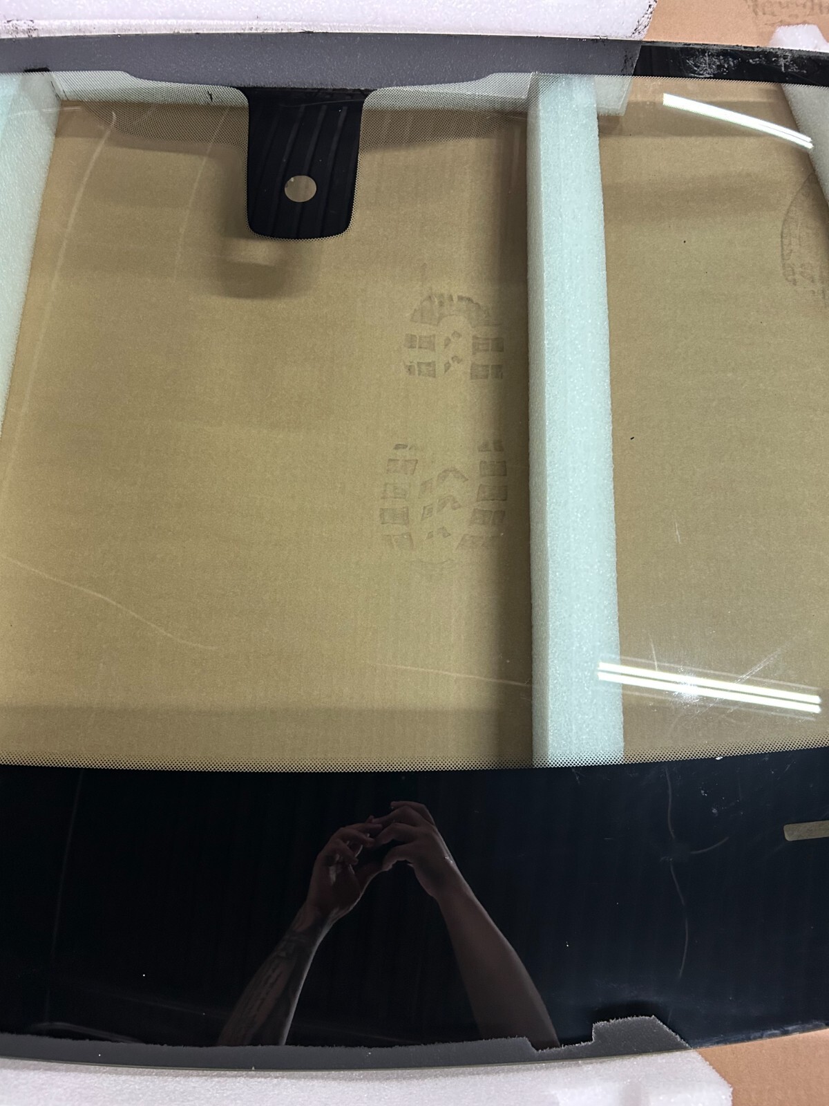 2014 - 2022  Rolls Royce Wraith Front Windshield W/ Green Tint Aftermarket