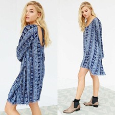 Urban Outfitters Some Days Lovin Blue Boho Printed Flowy Long Sleeve Dress Small