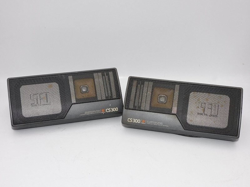 Clarion CS300 Car Speakers 90W 4 Ohm Pair Triangle Type Vintage