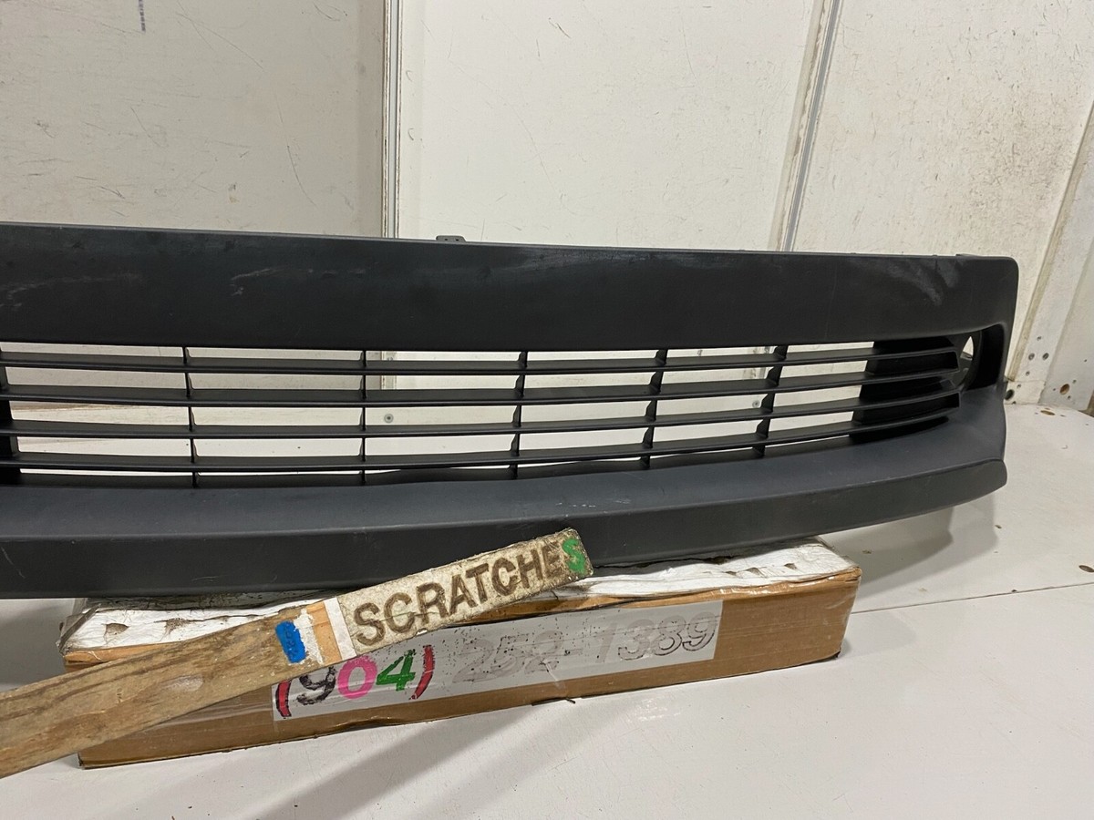 2018 2019 TOYOTA C-HR FRONT LOWER BUMPER COVER OEM 52129-F4031 | eBay