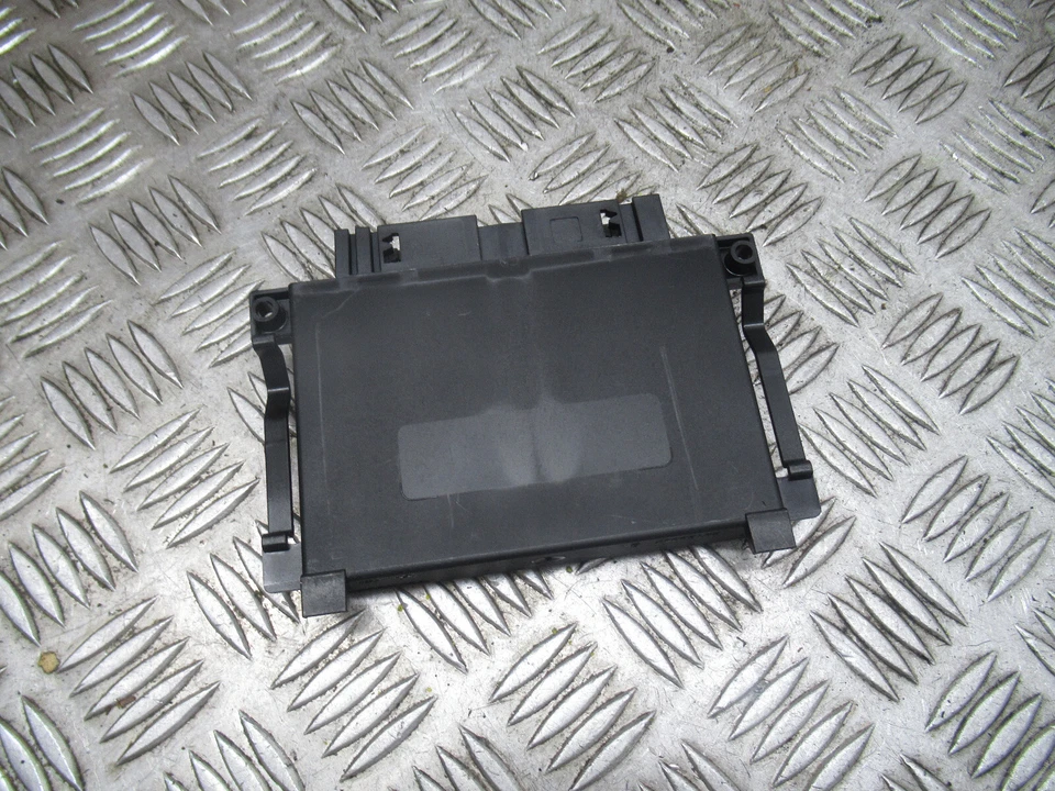 2017 MERCEDES A-CLASS A180D SPORT W176 1.5 DIESEL GEARBOX ECU (K9KA460) REF20146 - Image 4 of 4