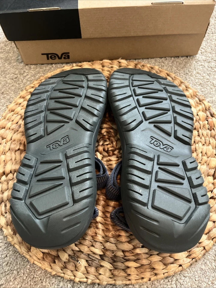 New Men’s Teva Hurricane Sandals Blue And Black Size 10 - Image 4 of 4