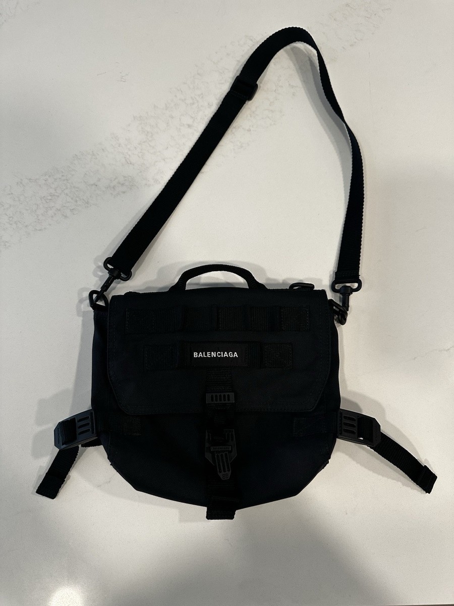 Balenciaga Men's Army Small Messenger Bag in Black - 980$ Price