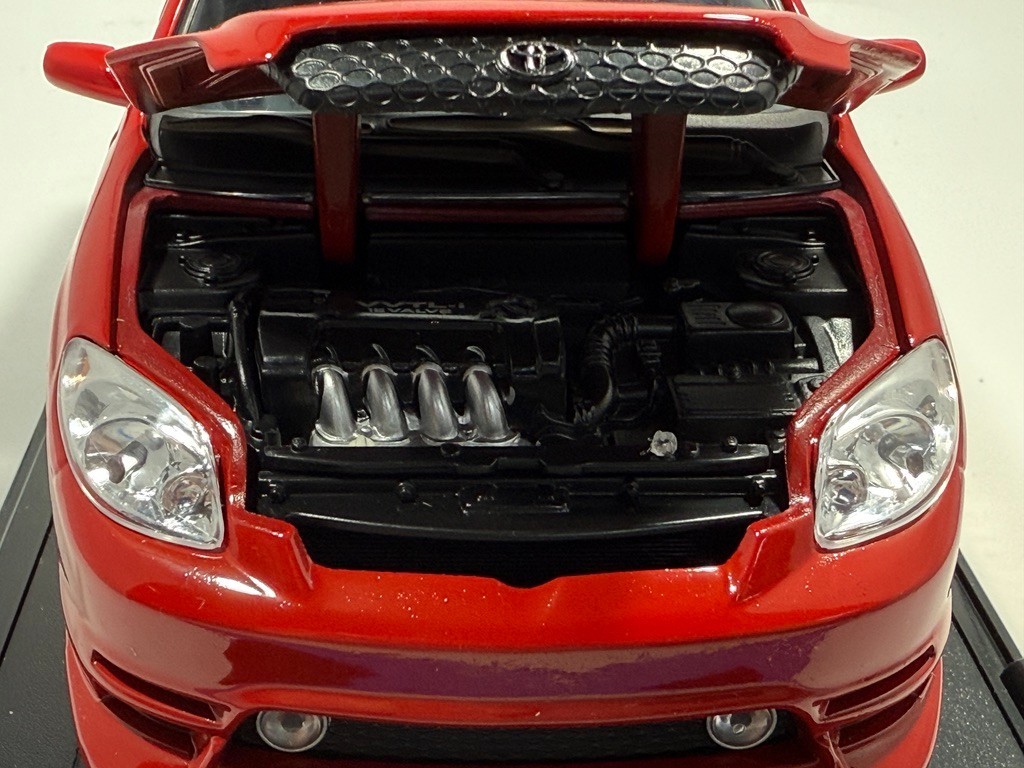 1/18 Yat Ming Road Signature 2003 Toyota Matrix Hatch Red NICE! US Seller 92518