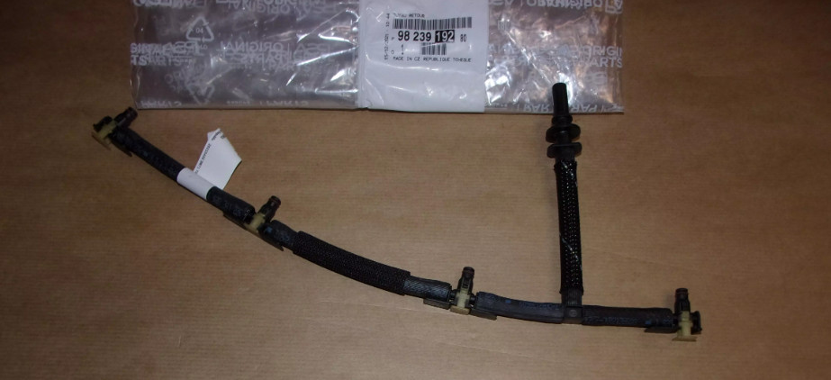 Tuyau de retour d'injection de carburant pour Citroën 1.6Hdi