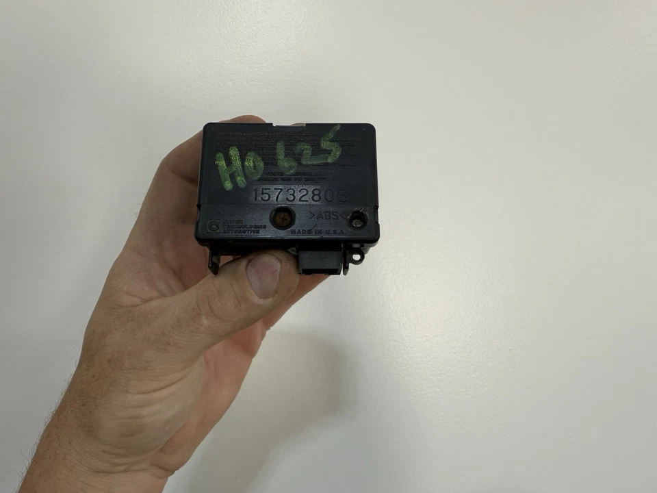 1998-2001 Chevy S10 Silverado GMC Sonoma Sierra Theft-Locking Module 15732806 Foto 2 de 4