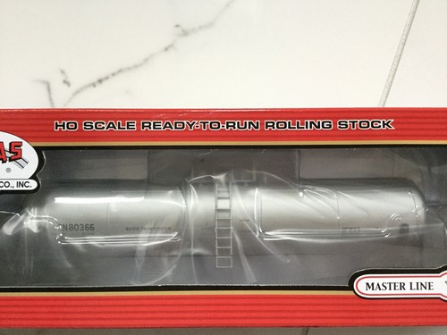 ATLAS 1/87 HO GATX 20700 GAL CANADIAN NATIONAL TANK CAR RD #80366 F/S # 20003505 - Picture 4 of 5