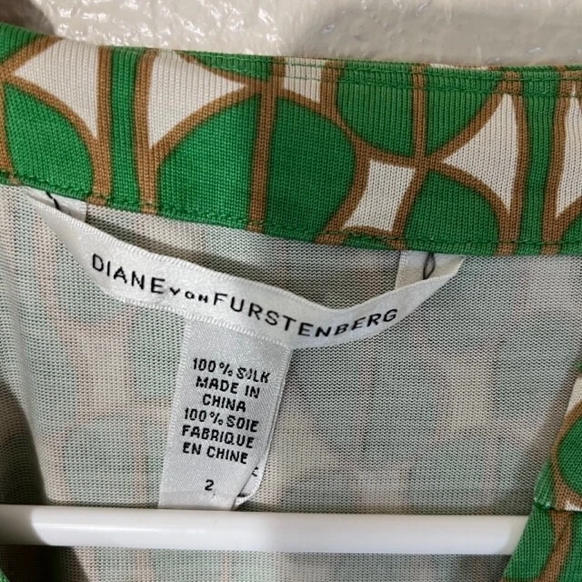 Vestido Diane Von Furstenberg Verde Geométrico Habilidad Cocinera Detalle Encaje Manga Corta 2 Foto 3 de 4