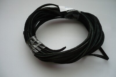 Lederband aus Bisonleder ca. 2,5 mm x 1,5 mm, schwarz, Länge 5 Meter