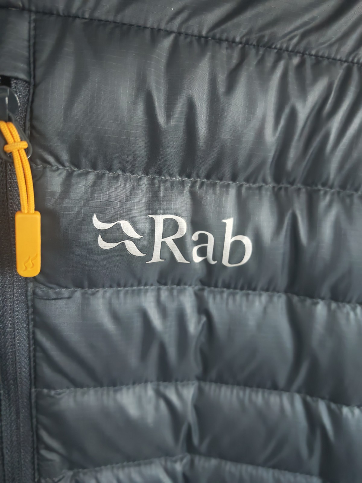 Rab Mens Microlight Alpine Down Jacket Beluga UK Large Puffer Hooded Coat image 8