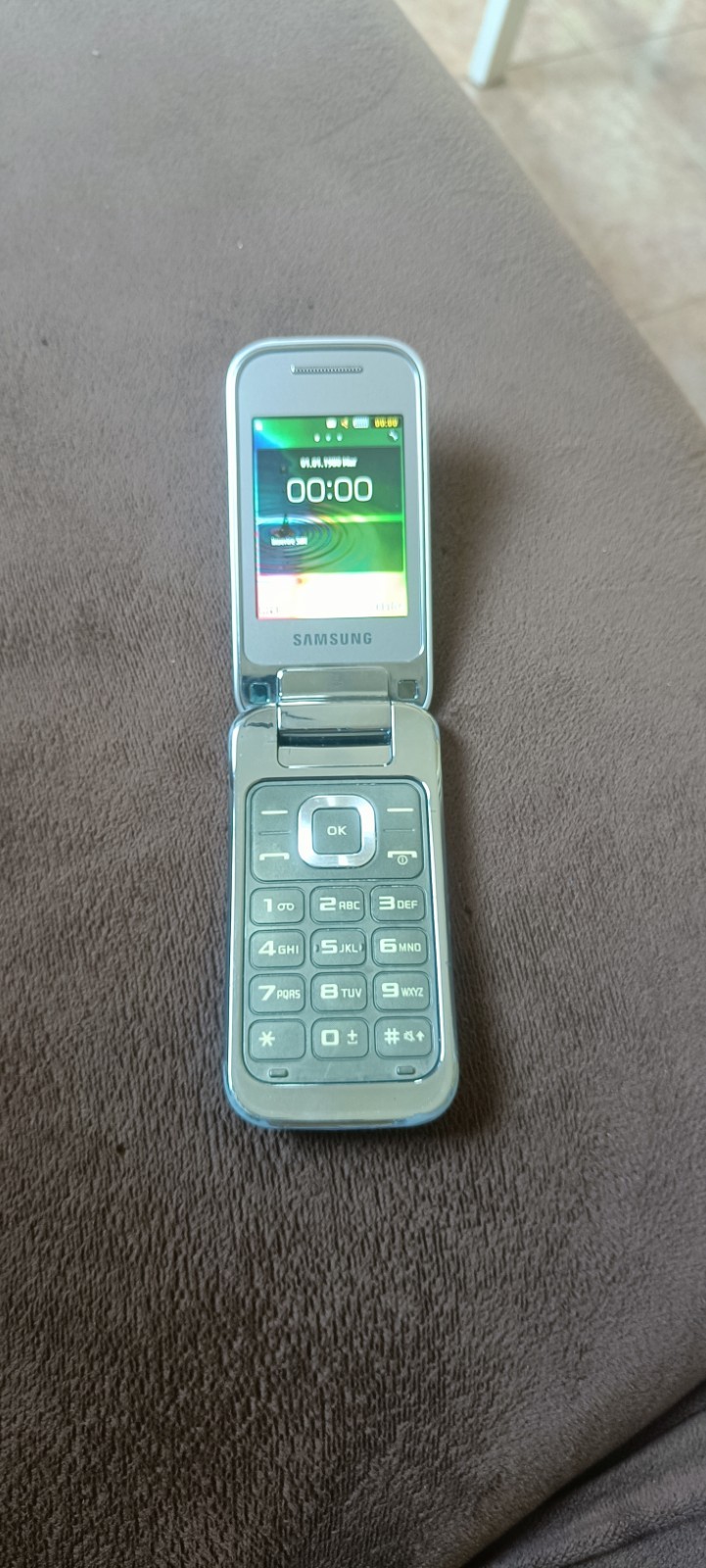 Samsung C3590 simile al C3595 funzionante