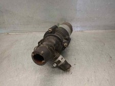Pompe à eau Mercedes 320