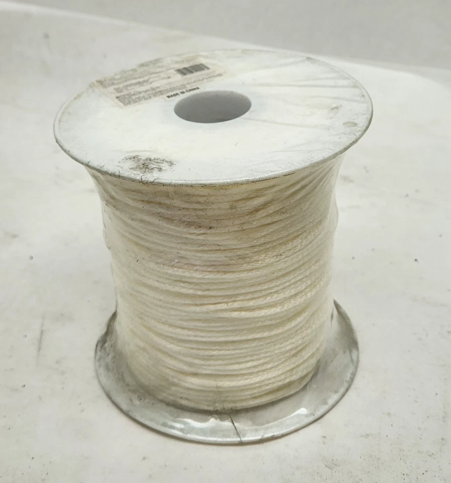 NUEVO - 1/8 pulg. x 600 pies Carrete de cuerda de nailon trenzado sólido (26-62 libras de carga) blanco Foto 2 de 4