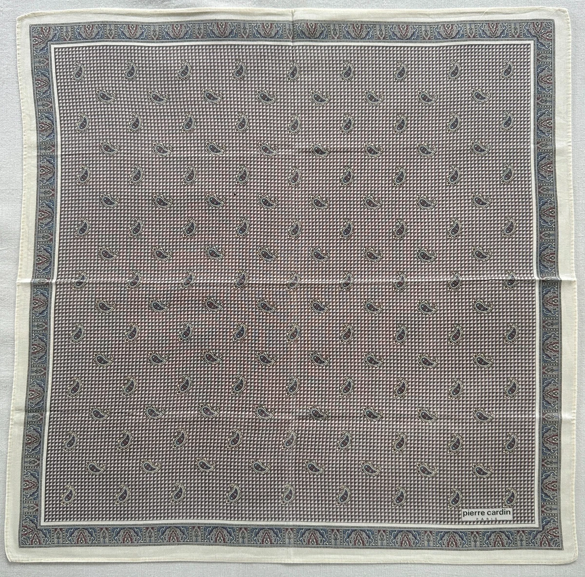 VTG Handkerchief Cotton Flukes Paisley~Border Damask Pattern Pocket Square 17"~P