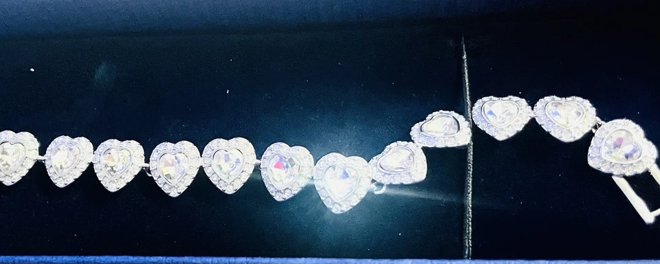 Swarovski x Ariana Grande Bracelet, Box, Gift Bag - Grab A Bargain - Image 2 of 4