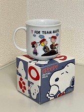 Peanuts Snoopy Initial T Mug with Friends Illustration Unused Coffee Cup