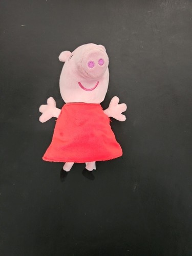 Peppa Pig 8 inch Plush W/defect - Picture 4 of 11