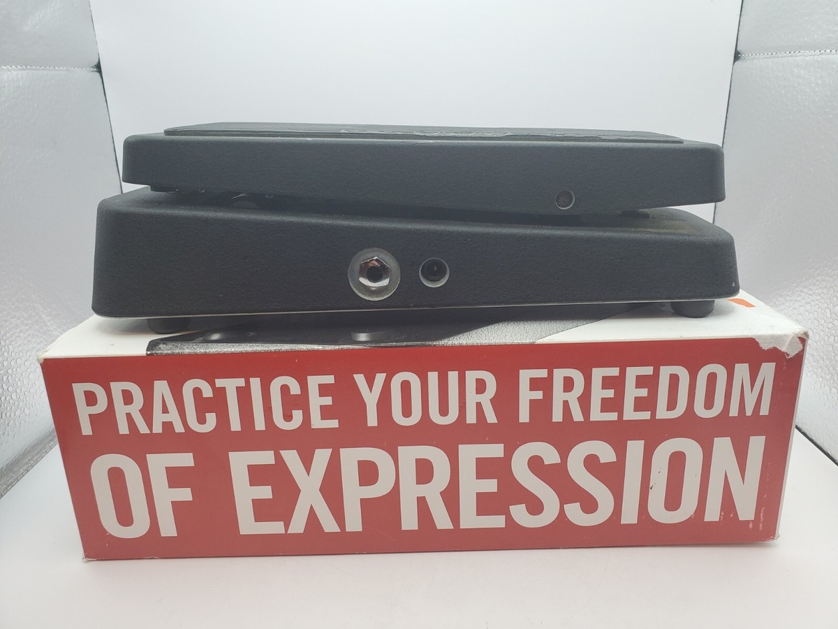 Original Jim Dunlop Cry Baby GCB-95 Standard Wah Wah Guitar Pedal