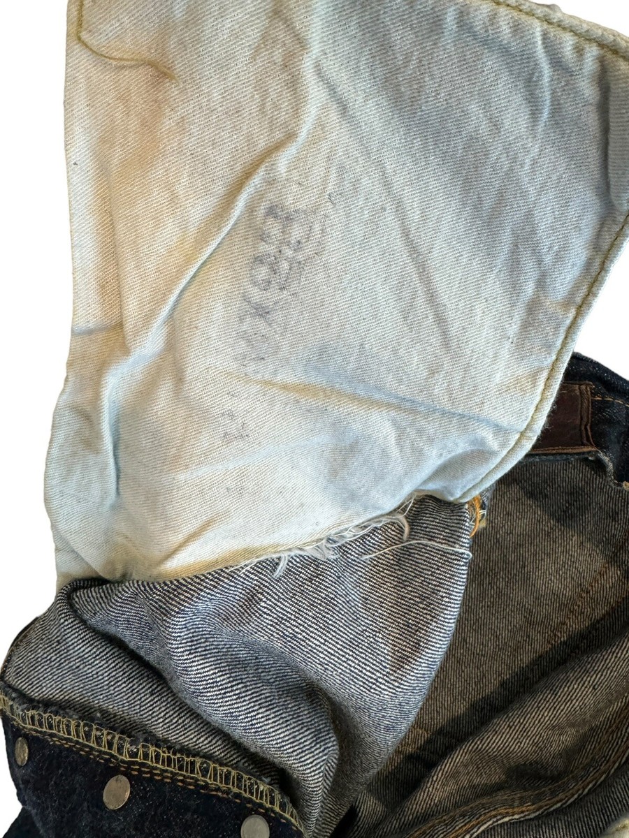 Levis 1940s 501XX Big E Hidden Rivet 29W 28L Leather Tag Levis 1940s 501XX Big E Hidden Rivet 29W 28L Leather Tag