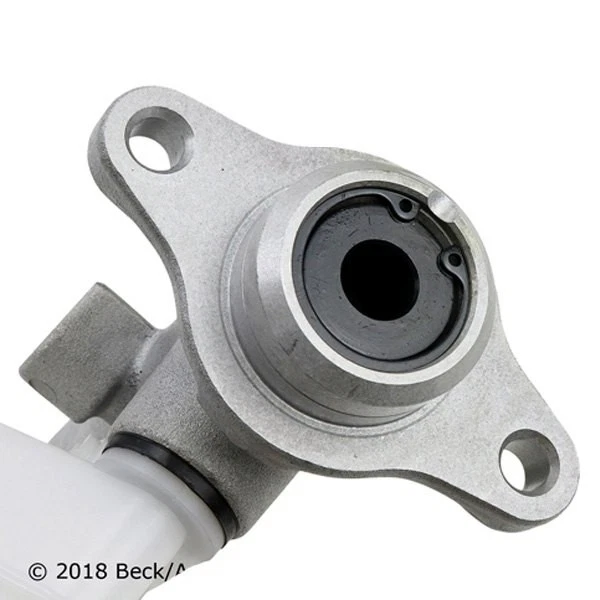 For Mitsubishi Eclipse 2000-2005 Beck Arnley Brake Master Cylinder Foto 4 de 4