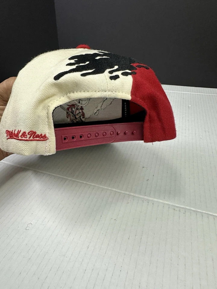 De colección UNLV Running Rebels Splash Snapback Sombrero Para Hombres Mitchell & Ness 100% Lana Foto 4 de 4