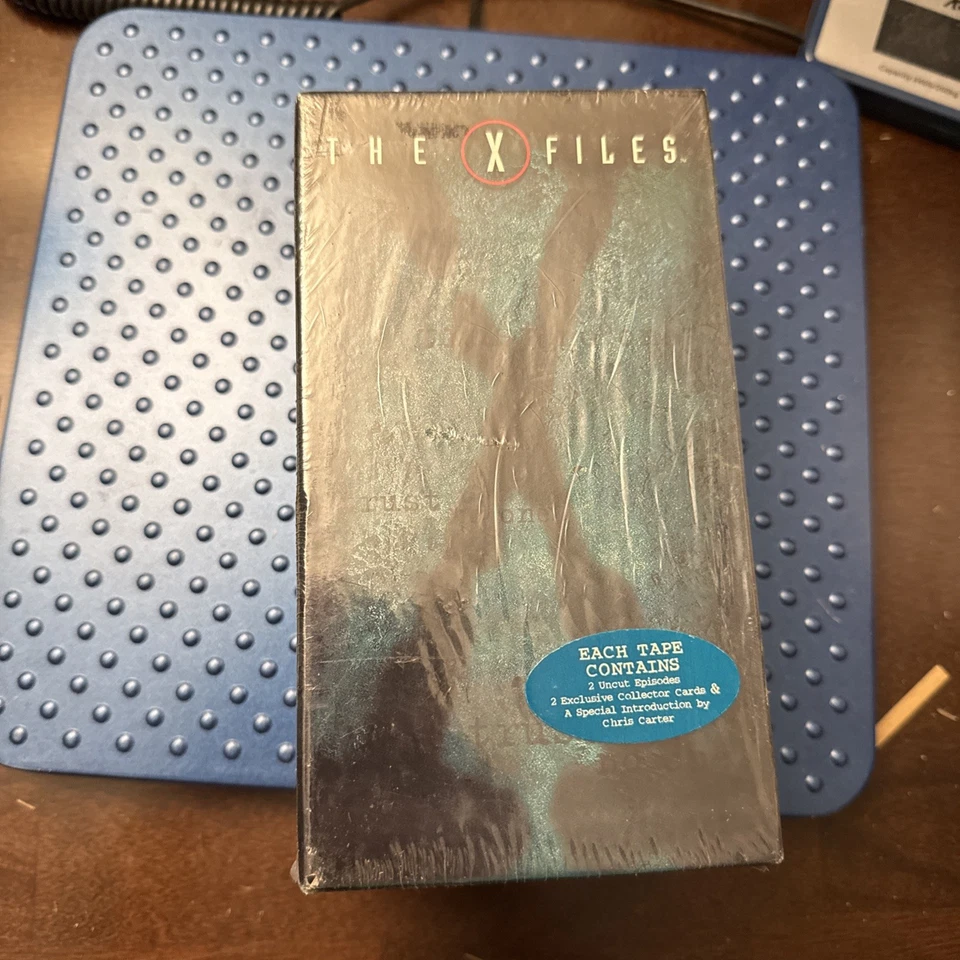 X-Files 17 VHS Lot Classic 90s TV David Duchovny Gillian Anderson single owner - Imagem 4 de 4