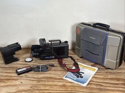 ビデオカメラレコーダー CCD-V8AF Video8 ブラック RARE Sony CCD-V8AF Video8 8mm Video Camera Recorder Camcorder w