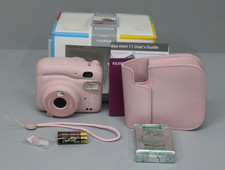 Fujifilm Instax Mini 11 Sofortbildkamera Objektiv Lens 60mm Focus Range 0.3m ~