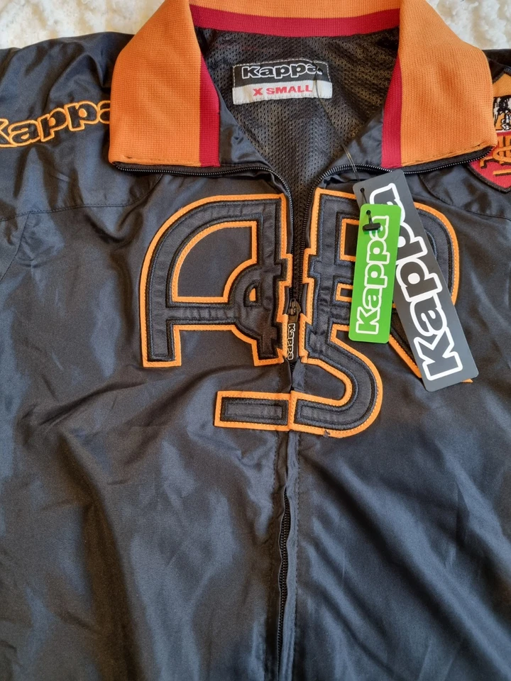 BNWT Boys Kappa AS Roma Tracksuit Jacket 2011/12 season - Image 4 of 4