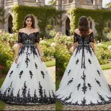 Vintage Black and White Wedding Dresses Off Shoulder Lace Appliques Bridal Gowns