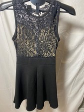 Windsor Black Lace Bodycon Mini Dress Small NWT Formal Party Cocktail