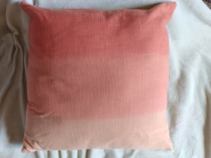 tahari throw pillows