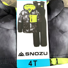 Snozu Boys Black Hooded Snow Coat  Ski Bibs Snowsuit Set 4T New
