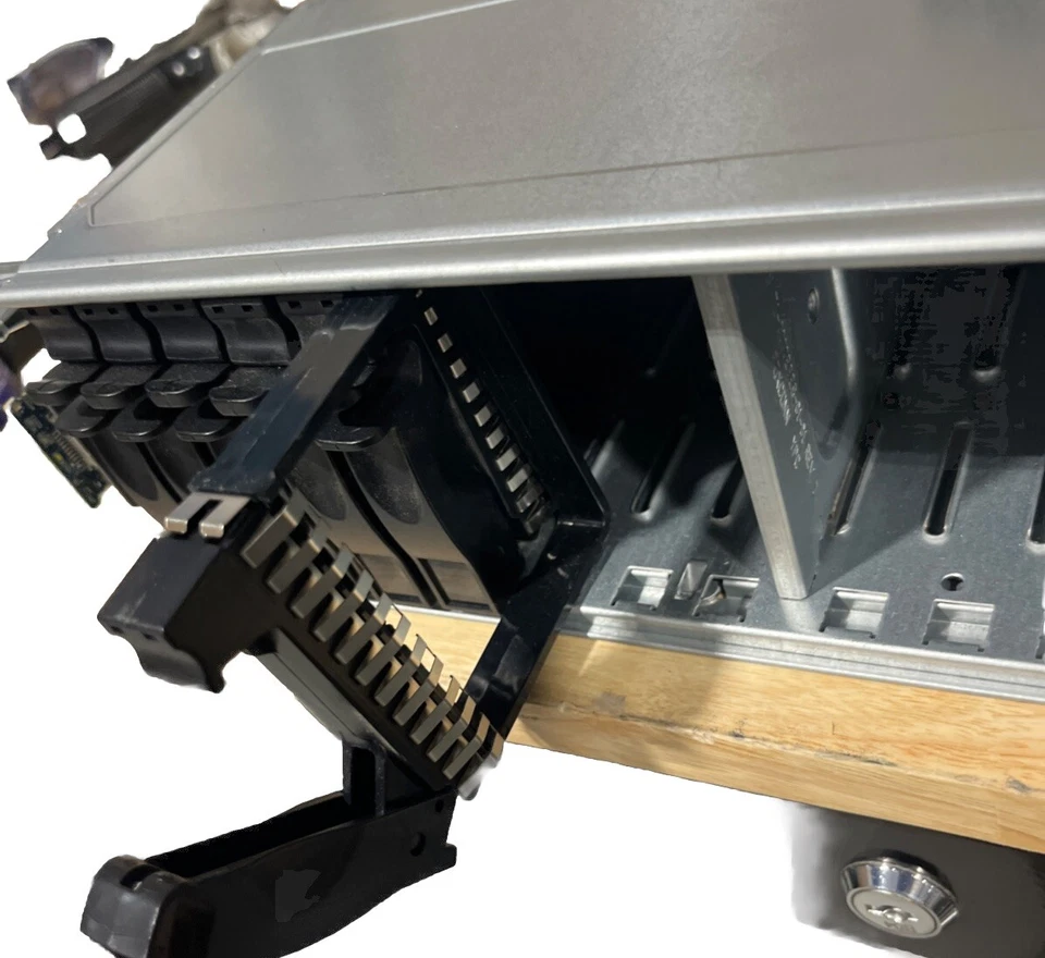 DOT HILL Hard Drive Array Chassis AssuredSan DBB NO Hard Drives - Image 2 of 4