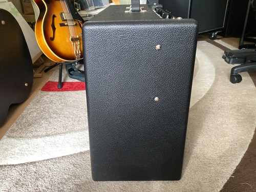 Fender Hot Rod Deluxe 1x12" 40W Valve Combo Guitar Amplifier (60th Anniversary) - Picture 9 of 10