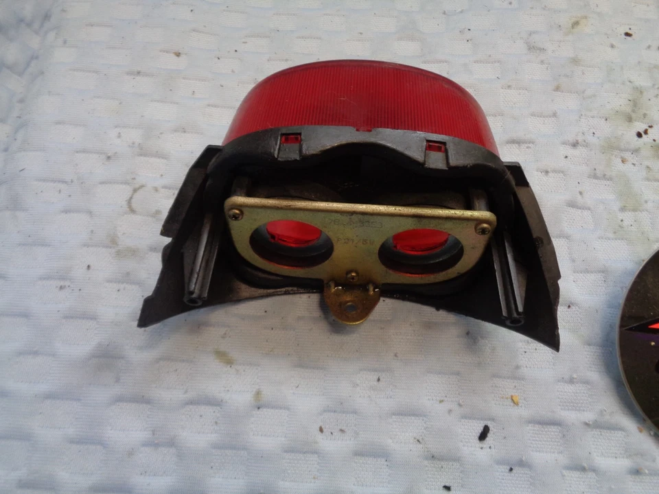 Luz trasera personalizada Suzuki SRAD GSXR 600 750 1998 97 98 99 Foto 4 de 4