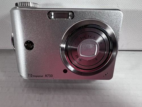 General Electric GE A730 7.0 Megapixel Digital Camera - Picture 12 of 14