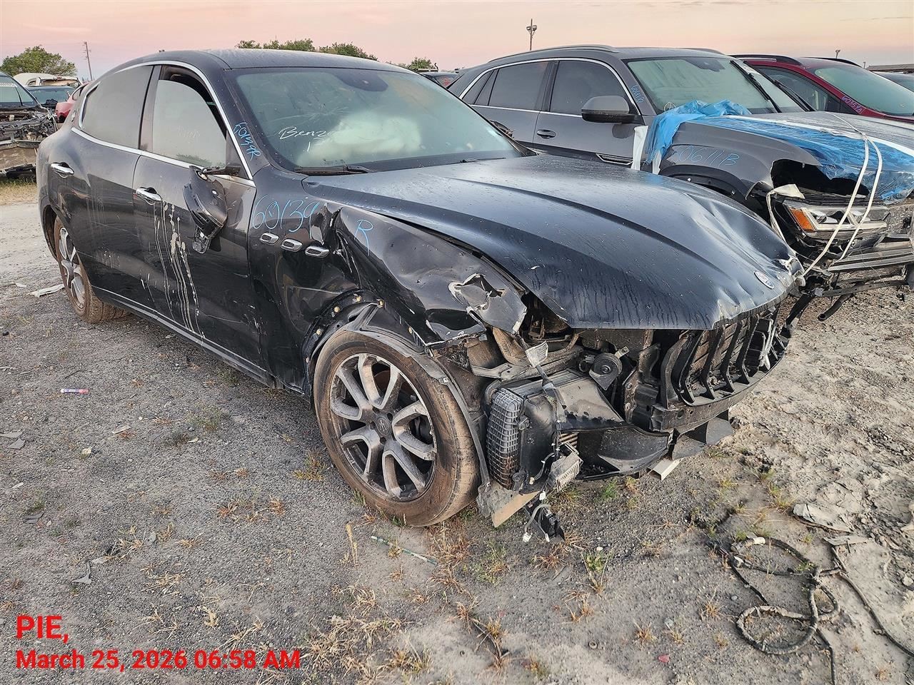 LEFT REAR HUB OEM 2018 MASERATI LEVANTE