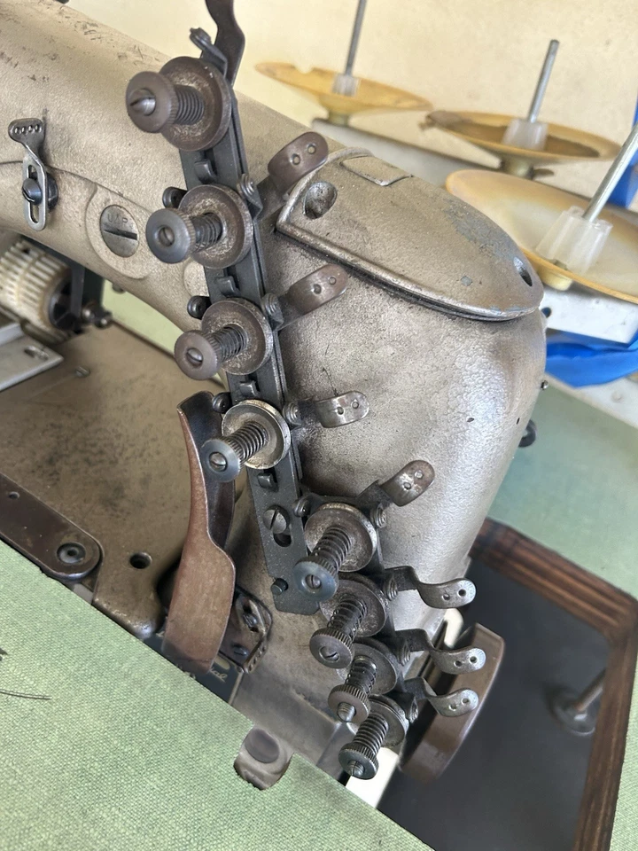 Vintage Union Special 54200G - Imagem 4 de 4