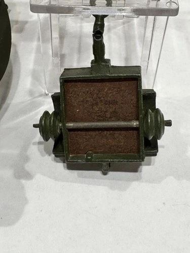 Dinky Toys Vintage Diecast Military Cannon Trailer Green Train Car