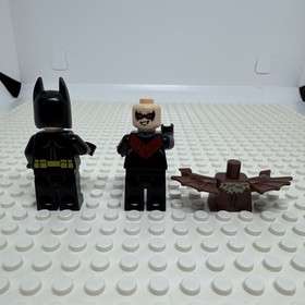 Lego 76011 DC  Minifigures - Batman - Man-Bat - Nightwing - No Cracks, Used
