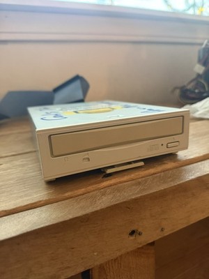 Vintage Apple CR-506-C Internal 8X SCSI CD-ROM Drive 678-0090