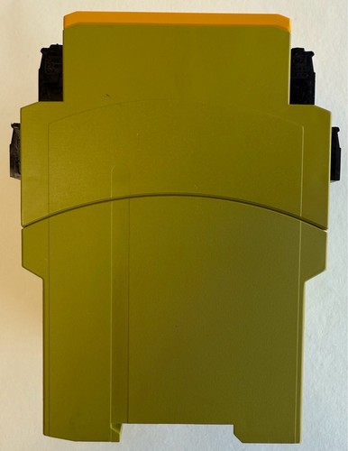 Pilz Sicherheitsschaltgerät / 24 VDC / PMUT X1P 24VDC 3n/o 1n/c 5so / 778010 - Picture 8 of 8