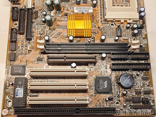 Socket 370 *Coppermine* Motherboard Procomp BVC2B Ver 1.0, CPU & 128 MB + Bonus - Picture 3 of 10