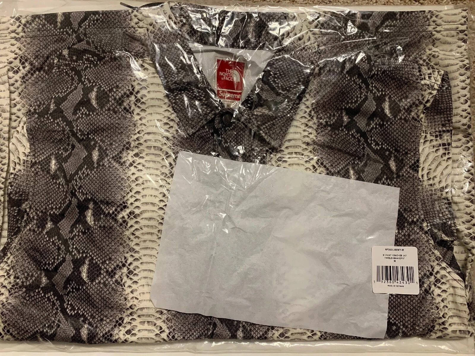Veste d'entraîneurs en peau de serpent Supreme The North Face SS18   noire moyenne