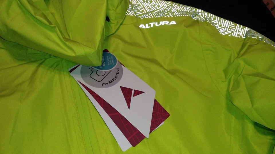 Chaqueta de lluvia Altura Hail para hombre impermeable reflectante con capucha verde lima talla XXL Foto 3 de 4
