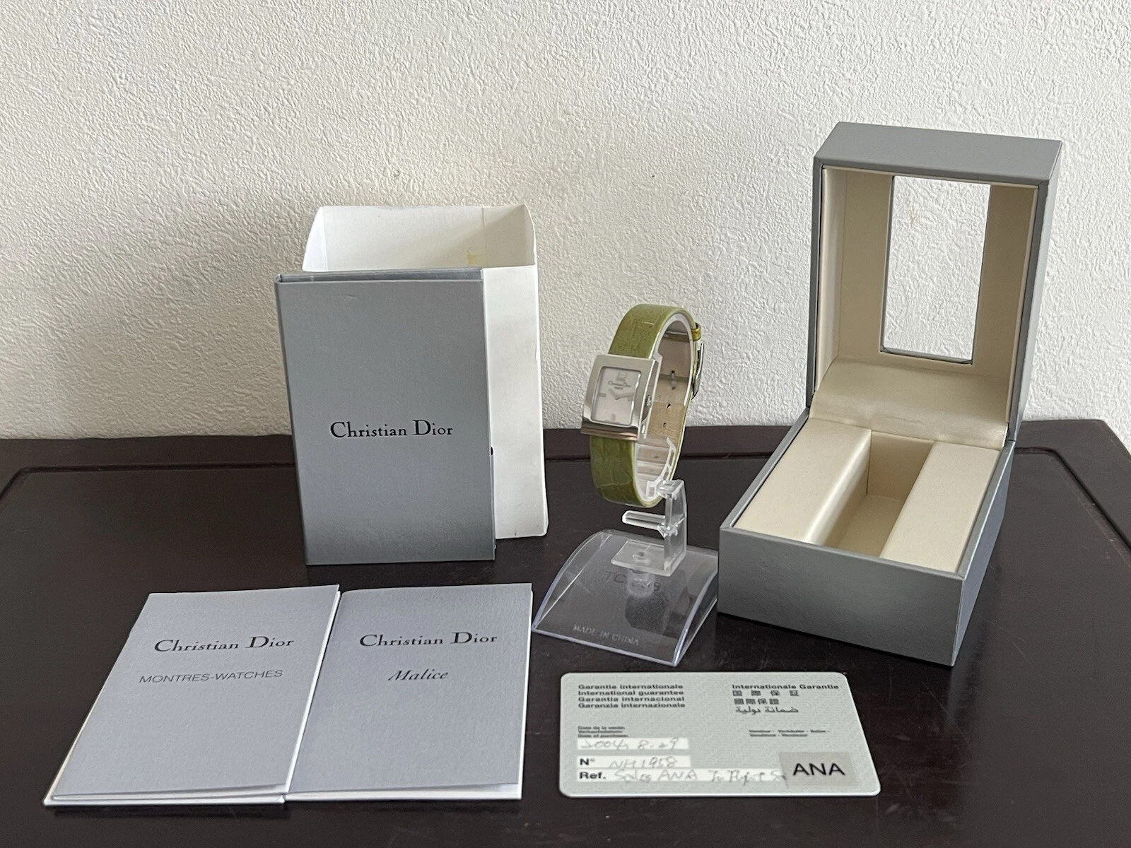 Montre Christian Dior Maris D78 109 SS cuir quartz femme coque blanche [Occasion]