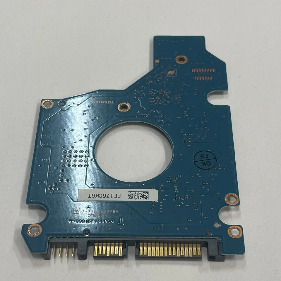 Toshiba MK8037GSX 2.5" SATA HDD PCB Board HDD2D61 G5B001851000-A 020 C0/DL232C - Image 3 of 4