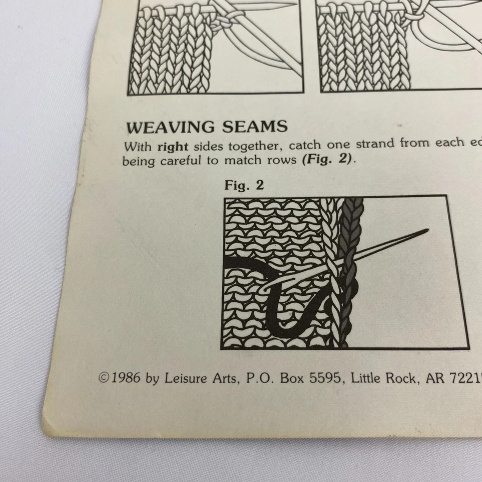 One Skein Accessories To Knit And Crochet (Leisure Arts #442) - 12 Designs 1986 - Image 4 of 4