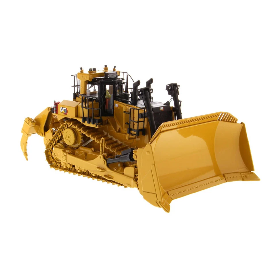 Caterpillar Cat D11 Fusion Track Type Tractor 1:50 Scale Diecast Masters 85604 - Image 2 of 4